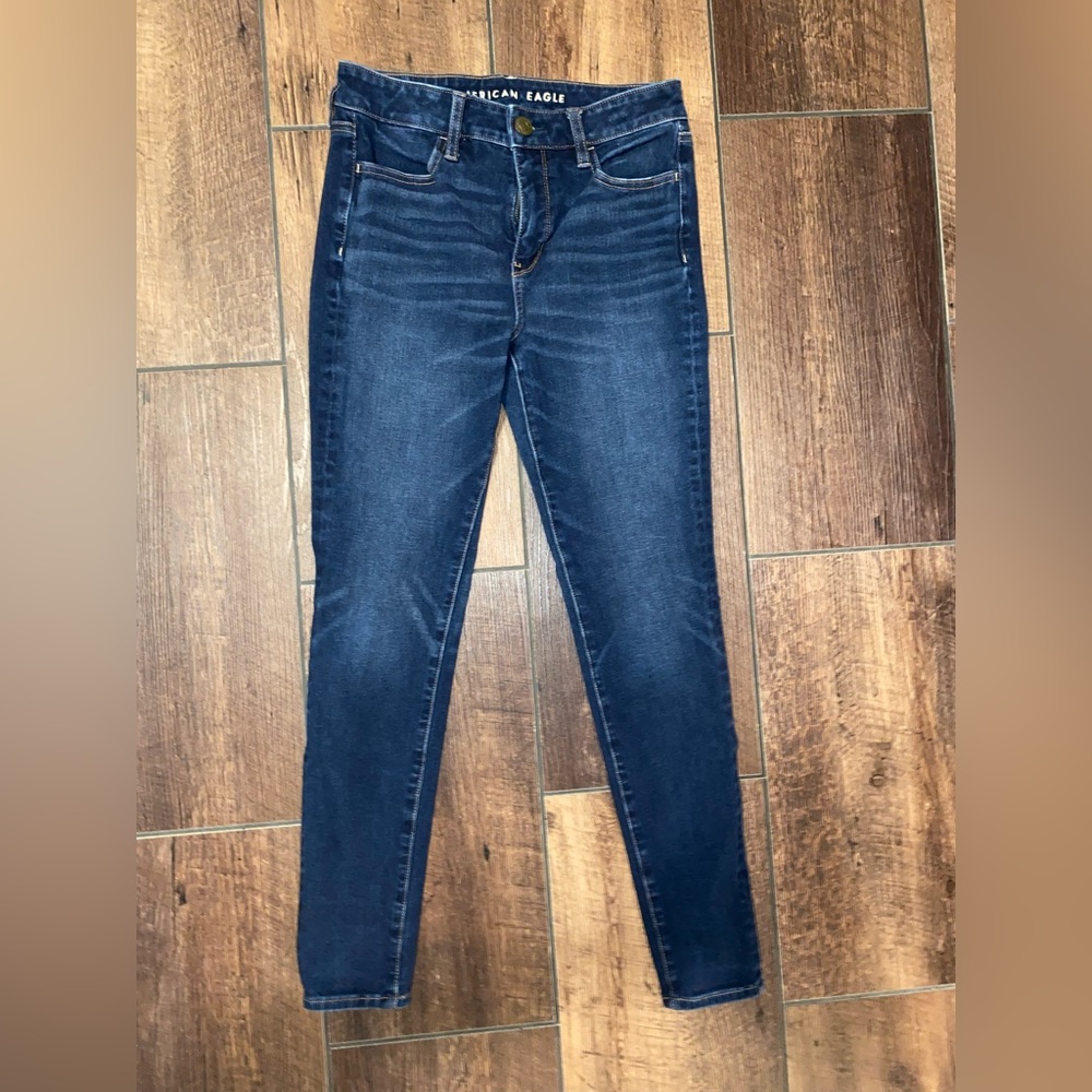 American eagle dark wash jeggings *FREE SHIPPING*